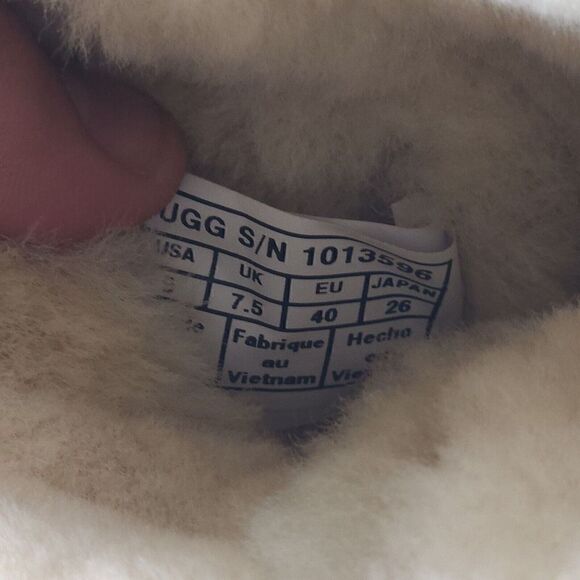 UGG Women's Brea US 9 Suede Chestnut Studded Fur Shearling Clog Boots - Picture 13 of 13